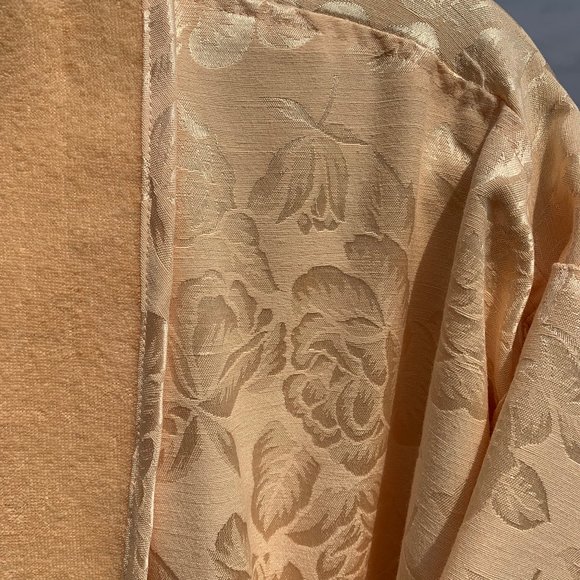 Victoria's Secret Luxurious Gold Label Robe - Picture 7 of 8